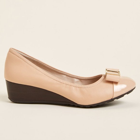 cole haan emory bow leather wedge pump